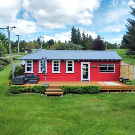 Villa Little Red School House Oamaru Exterior foto